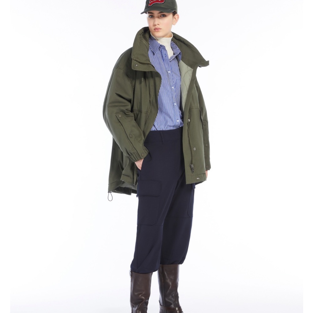 WEEKEND Max Mara
OZIERI Reversible water-repellent fabric parka